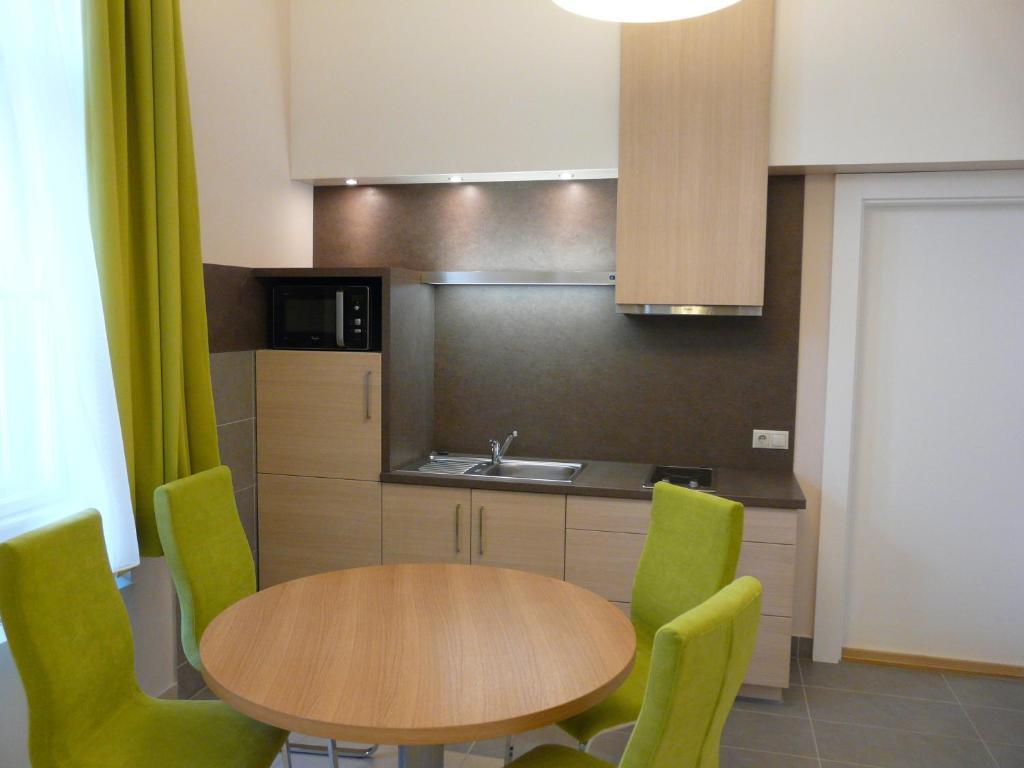 Soleil Apartman Szeged Quarto foto