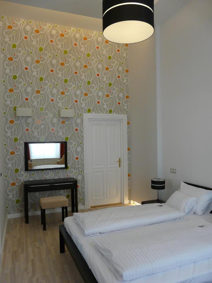Soleil Apartman Szeged Quarto foto